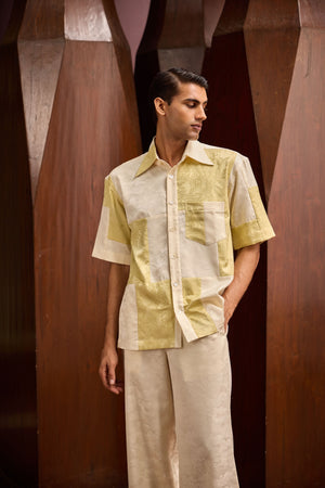 Men’s Short-Sleeved Jacquard Patchwork Shirt