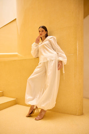 Ivory Taffeta Set