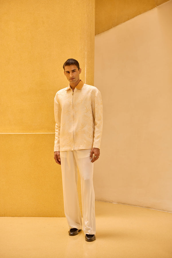 Men’s Jacquard Jacket in Cream with Velvet Collar