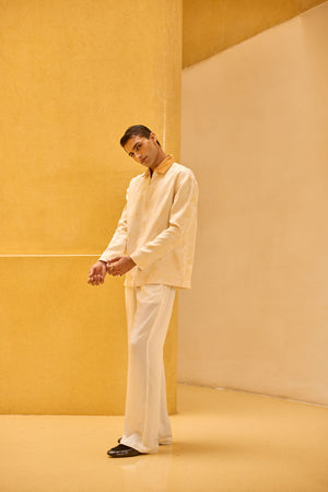 Men’s Jacquard Jacket in Cream with Velvet Collar