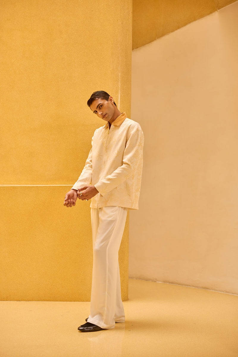 Men’s Jacquard Jacket in Cream with Velvet Collar
