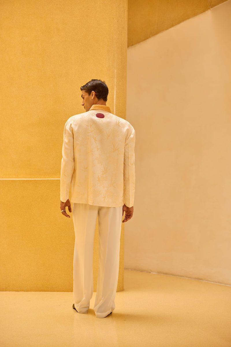 Men’s Jacquard Jacket in Cream with Velvet Collar