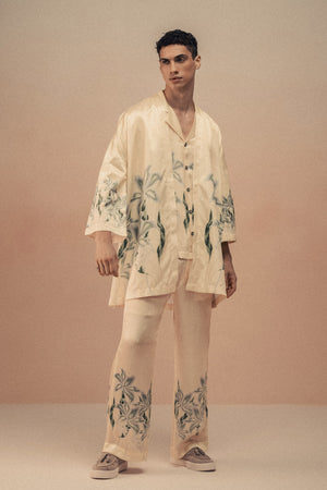 OVERSIZED SATIN KIMONO WITH BELT