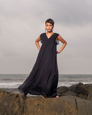 V-NECK PLEATED CHIFFON LONG DRESS