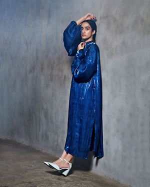 ORGANZA DRESS WITH SLIT